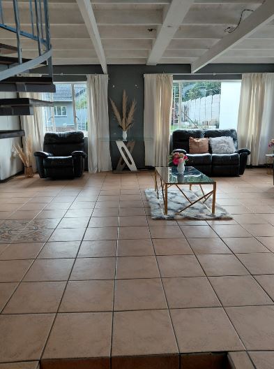 4 Bedroom Property for Sale in Eastleigh Gauteng