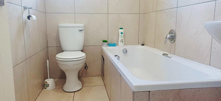 3 Bedroom Property for Sale in Mindalore Gauteng