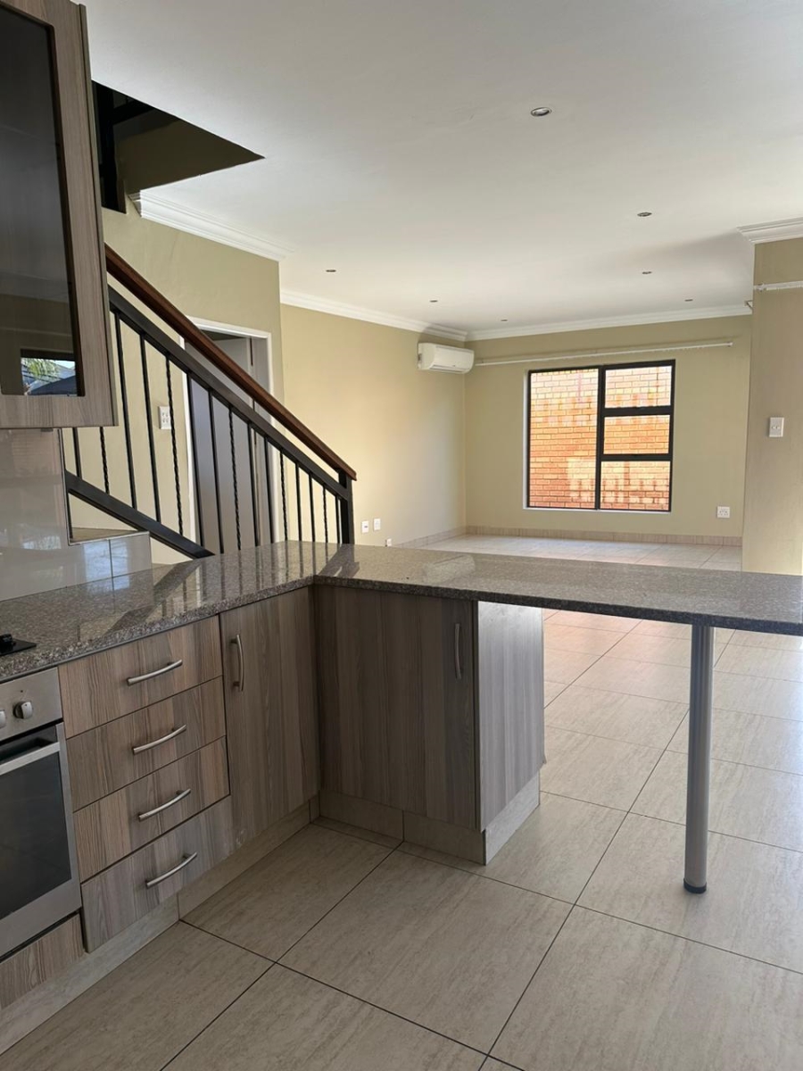 3 Bedroom Property for Sale in Equestria Gauteng
