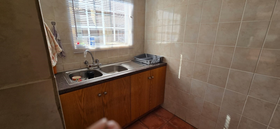 3 Bedroom Property for Sale in Van Riebeeck Park Gauteng