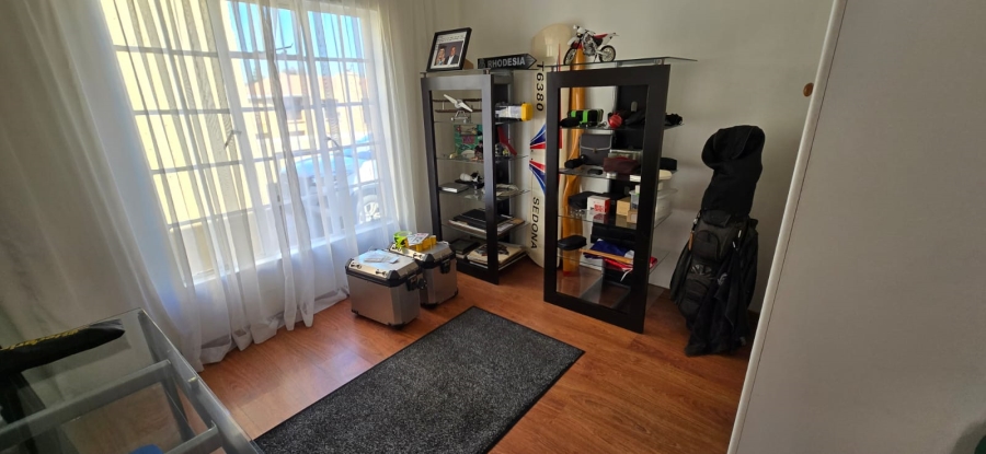 3 Bedroom Property for Sale in Van Riebeeck Park Gauteng