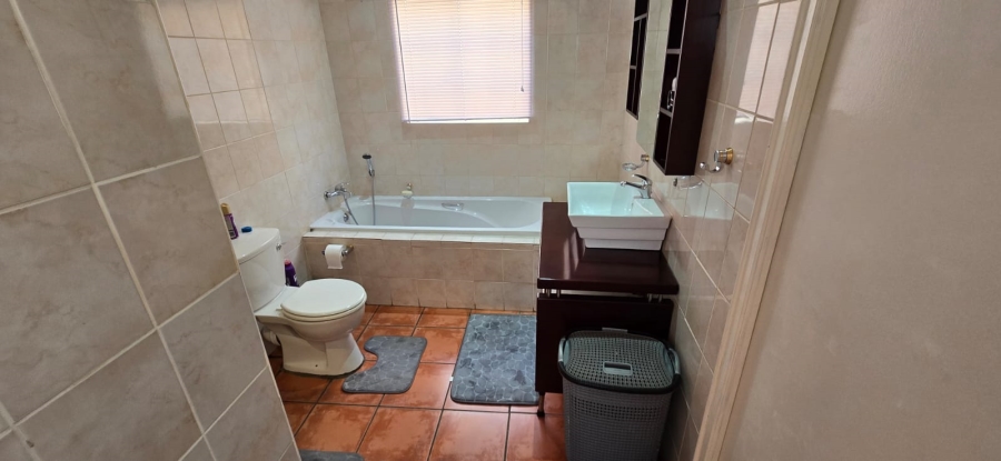 3 Bedroom Property for Sale in Van Riebeeck Park Gauteng