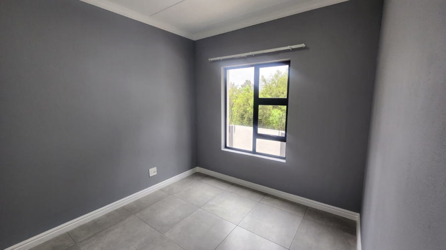To Let 3 Bedroom Property for Rent in Glen Austin Gauteng