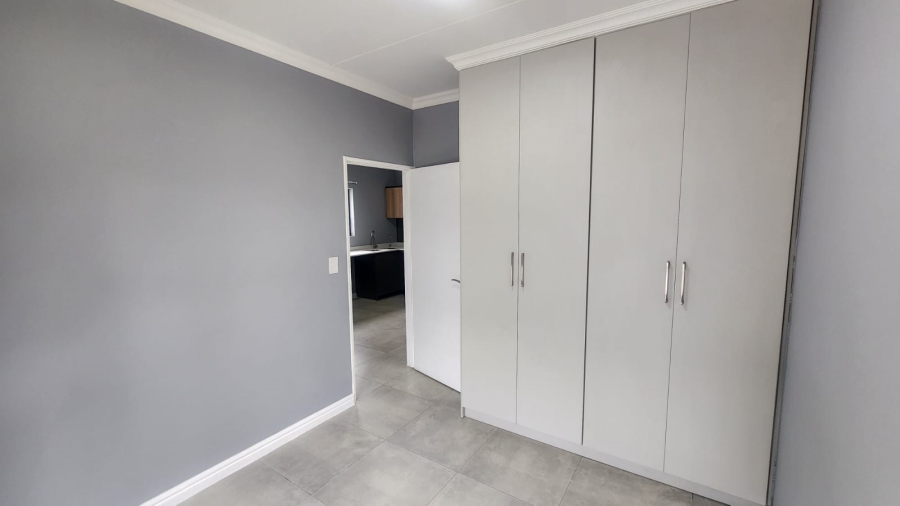 To Let 3 Bedroom Property for Rent in Glen Austin Gauteng