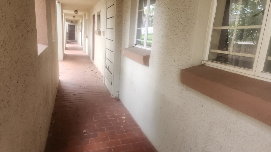 2 Bedroom Property for Sale in Noordwyk Gauteng