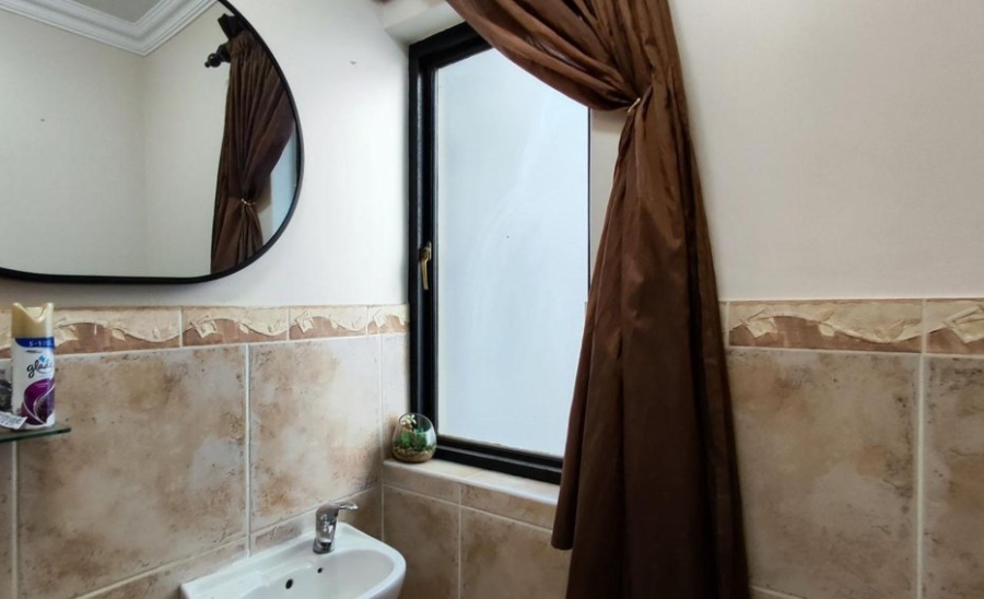 3 Bedroom Property for Sale in Greenstone Hill Gauteng