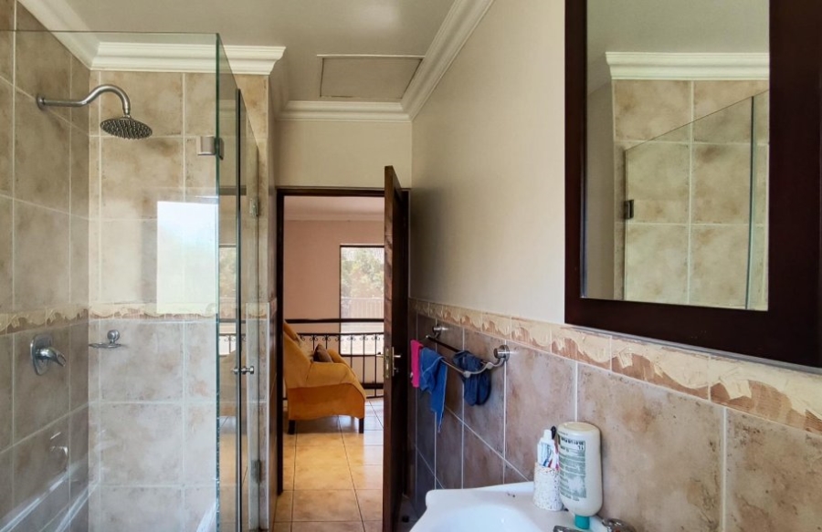 3 Bedroom Property for Sale in Greenstone Hill Gauteng