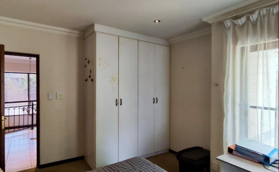 3 Bedroom Property for Sale in Greenstone Hill Gauteng