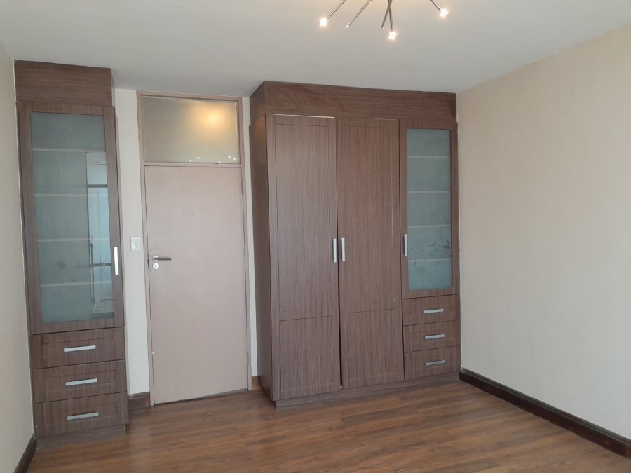 1 Bedroom Property for Sale in Bedford Gardens Gauteng