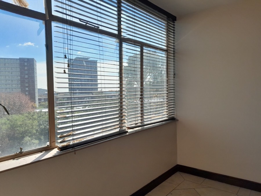 1 Bedroom Property for Sale in Bedford Gardens Gauteng