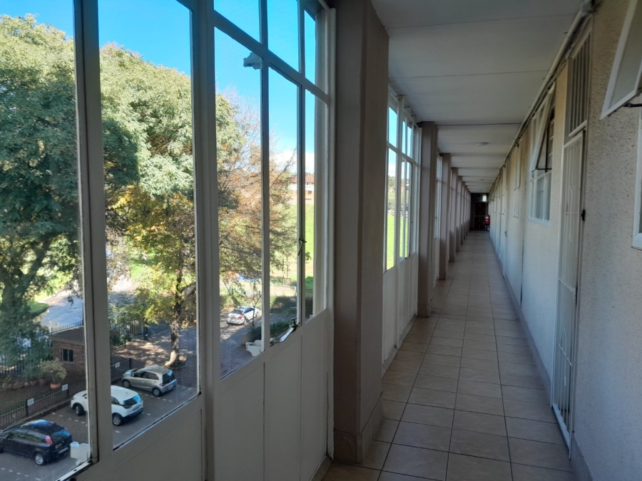 1 Bedroom Property for Sale in Bedford Gardens Gauteng