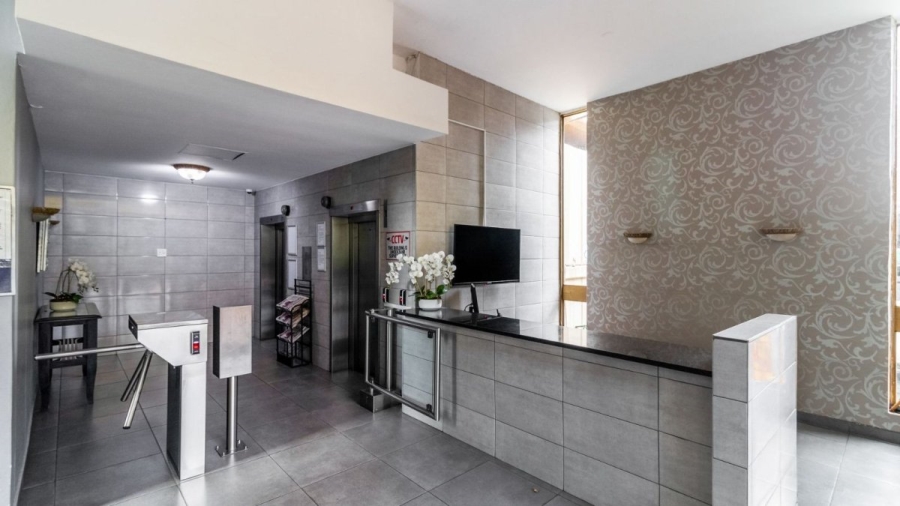 1 Bedroom Property for Sale in Bedford Gardens Gauteng