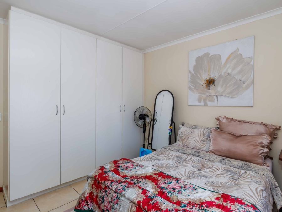 8 Bedroom Property for Sale in Edenvale Central Gauteng