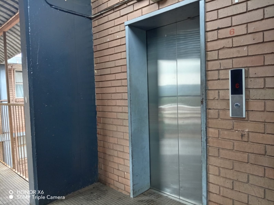 2 Bedroom Property for Sale in East Lynne Gauteng