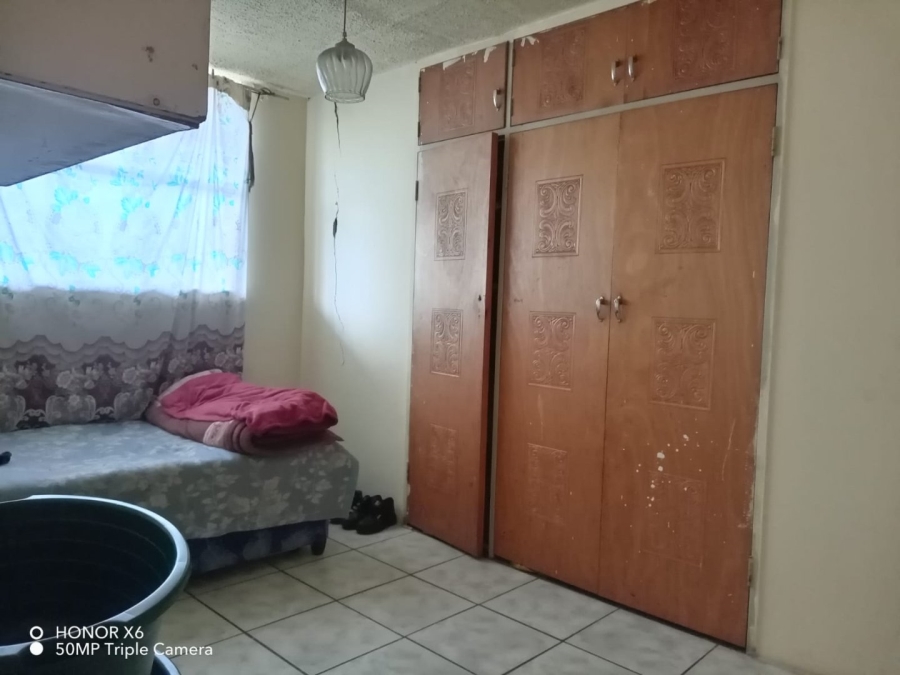 2 Bedroom Property for Sale in East Lynne Gauteng