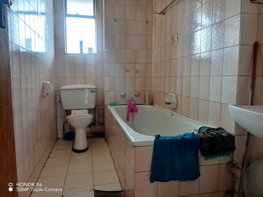 2 Bedroom Property for Sale in East Lynne Gauteng