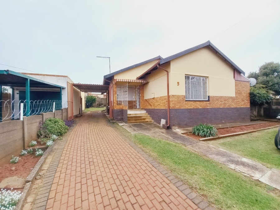 3 Bedroom Property for Sale in Gerdview Gauteng