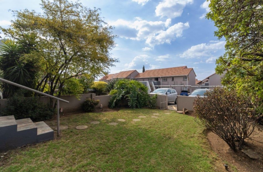2 Bedroom Property for Sale in Eden Glen Gauteng