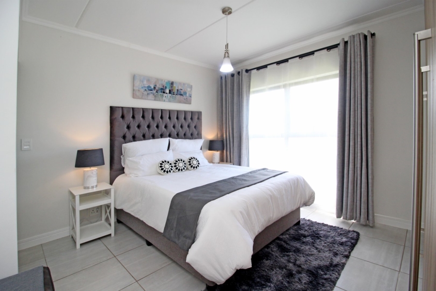 To Let 3 Bedroom Property for Rent in Waterfall Gauteng