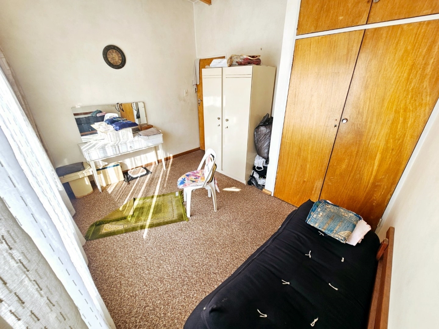 5 Bedroom Property for Sale in Erasmia Gauteng