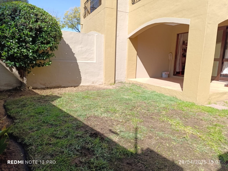 1 Bedroom Property for Sale in Lonehill Gauteng