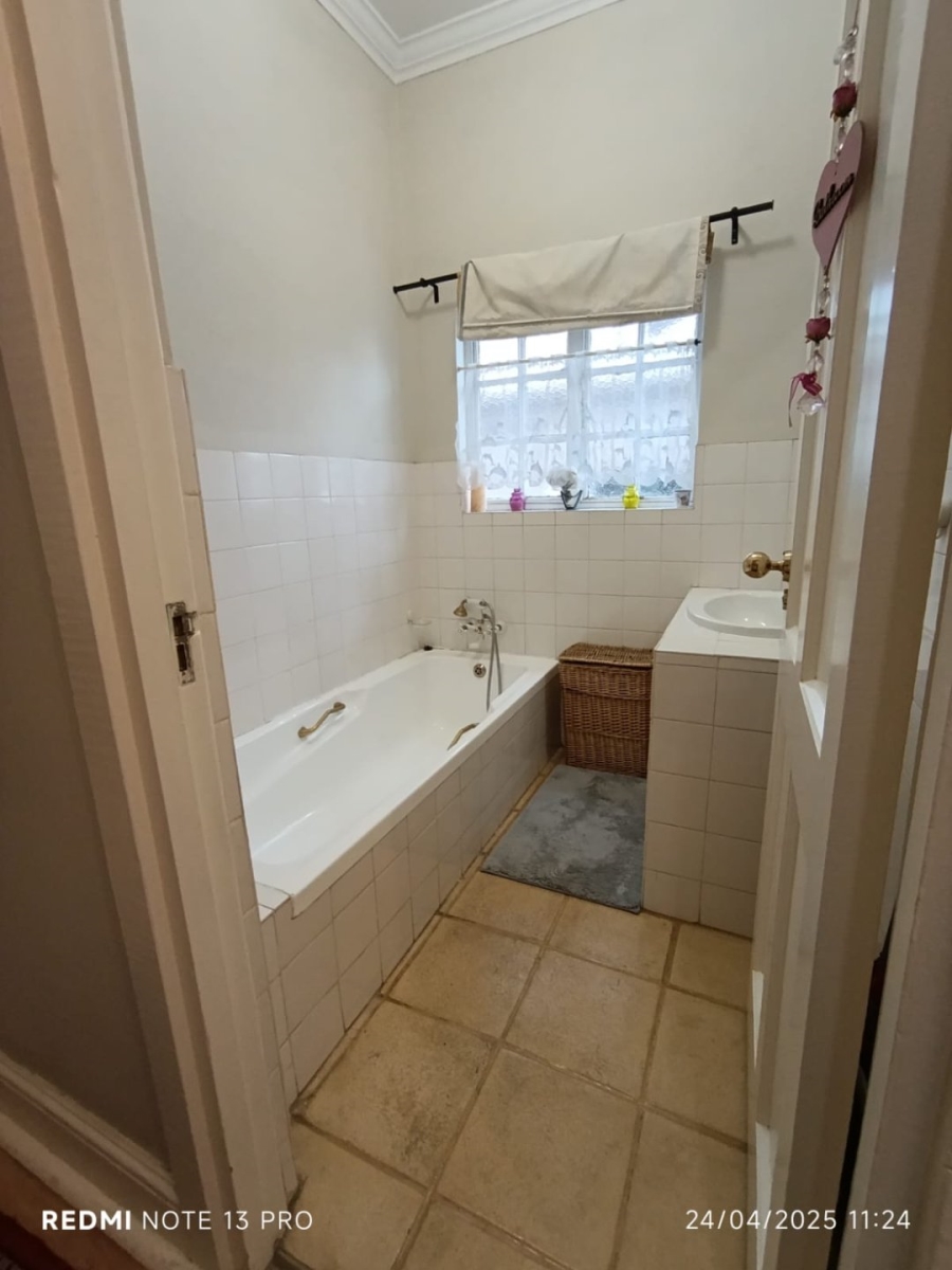 4 Bedroom Property for Sale in Lonehill Gauteng