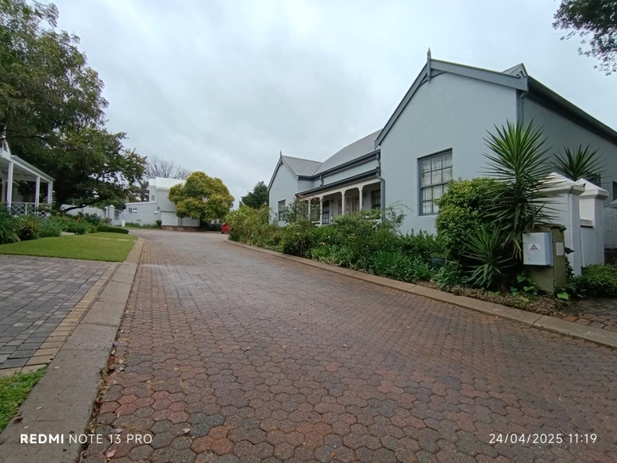4 Bedroom Property for Sale in Lonehill Gauteng