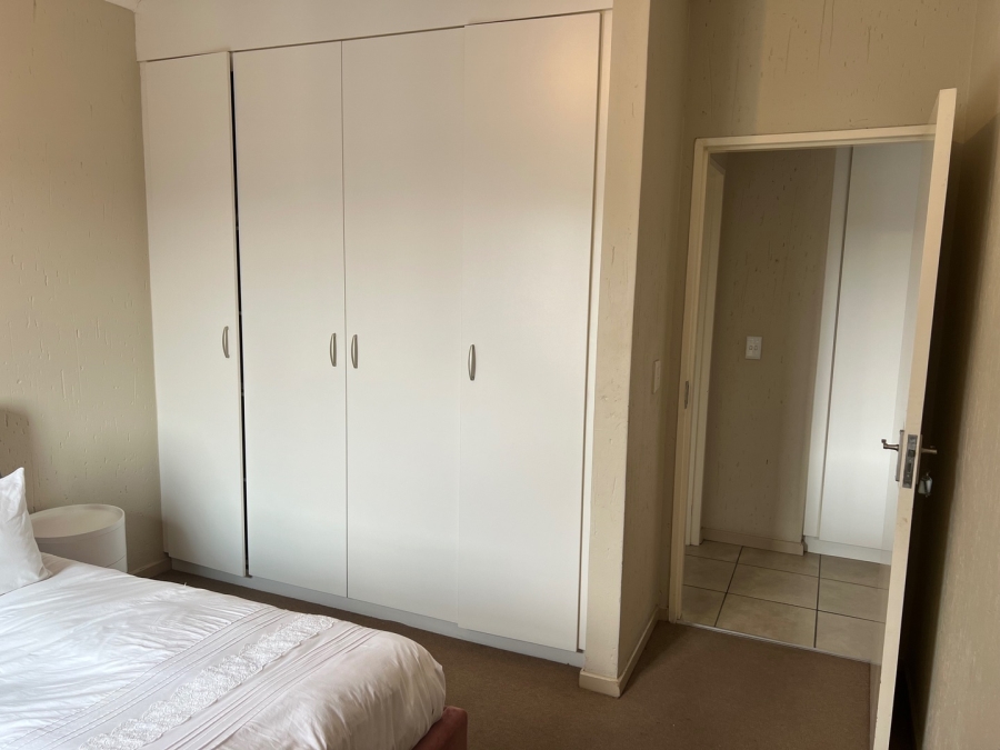 1 Bedroom Property for Sale in Douglasdale Gauteng
