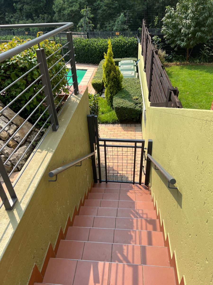 1 Bedroom Property for Sale in Douglasdale Gauteng