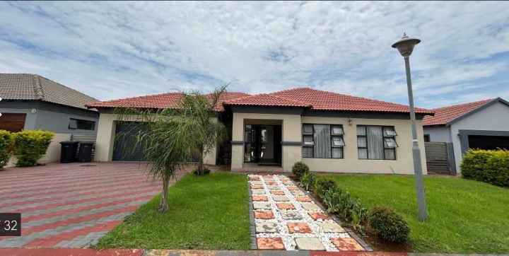 3 Bedroom Property for Sale in The Orchards Gauteng