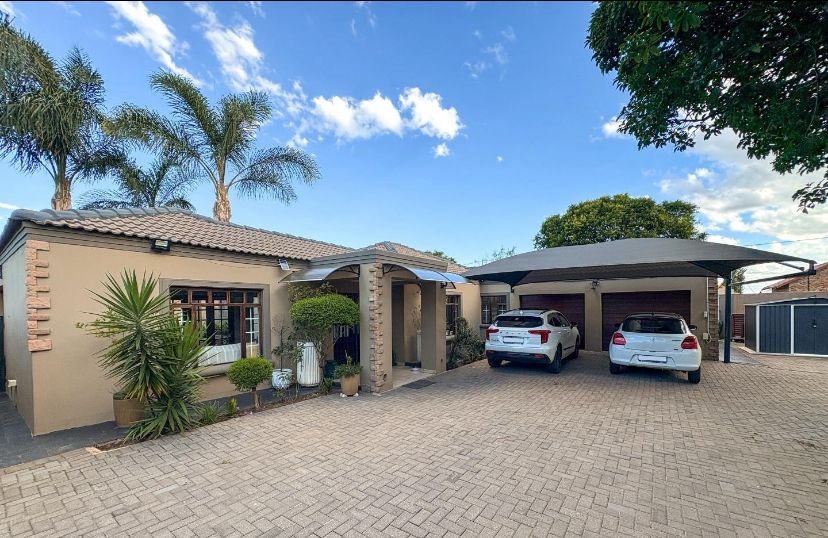 3 Bedroom Property for Sale in Beyers Park Gauteng
