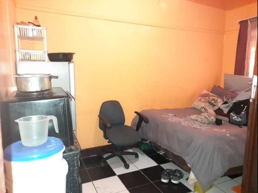 5 Bedroom Property for Sale in Rosettenville Gauteng