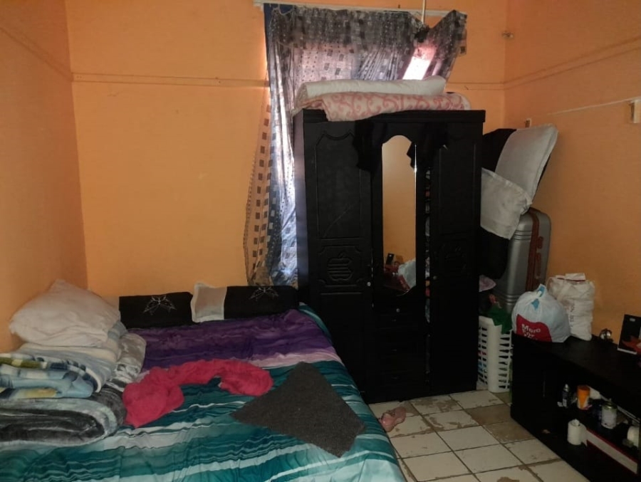 5 Bedroom Property for Sale in Rosettenville Gauteng