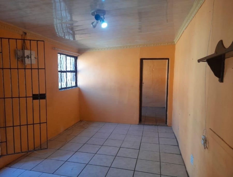 5 Bedroom Property for Sale in Rosettenville Gauteng