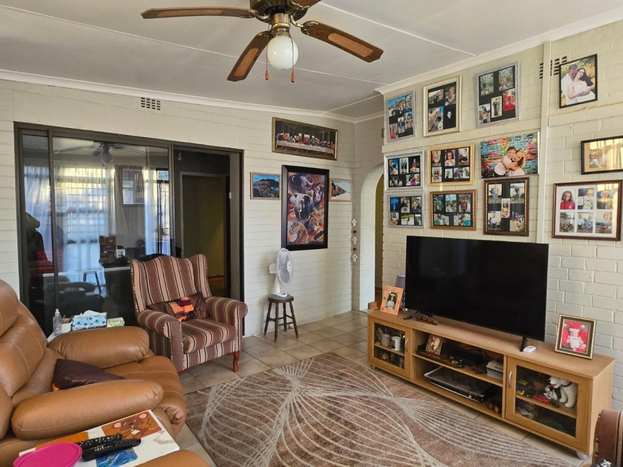 3 Bedroom Property for Sale in Sunnyridge Gauteng
