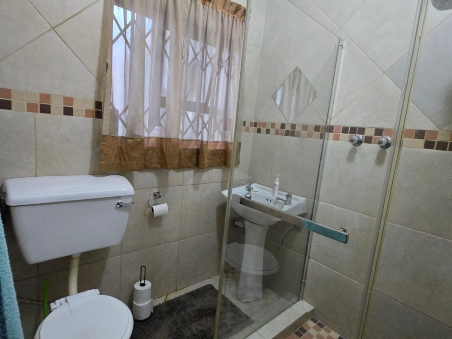 3 Bedroom Property for Sale in Sunnyridge Gauteng