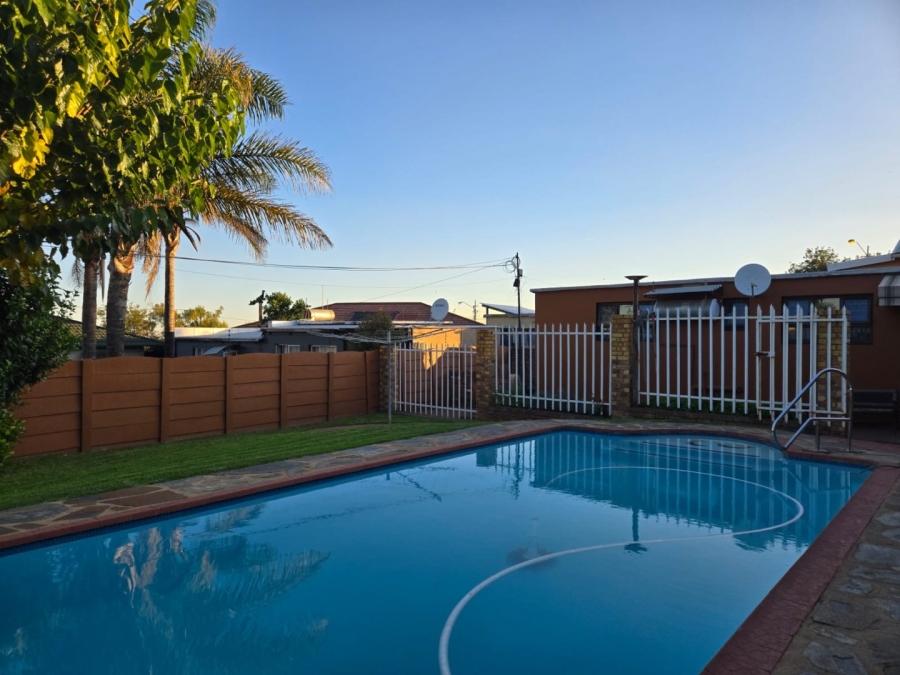 3 Bedroom Property for Sale in Sunnyridge Gauteng