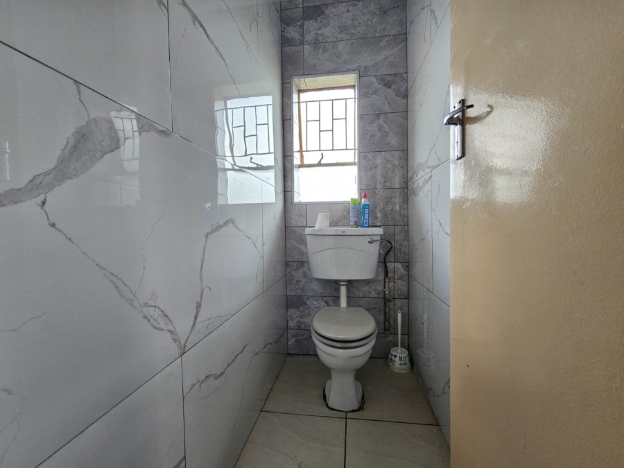 3 Bedroom Property for Sale in Vanderbijlpark CW 4 Gauteng