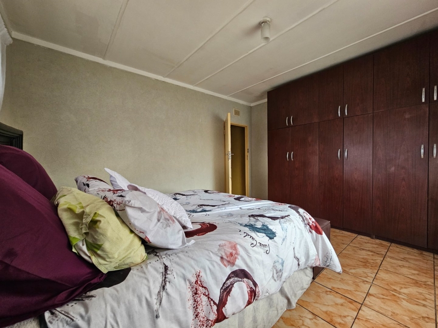 3 Bedroom Property for Sale in Vanderbijlpark CW 4 Gauteng