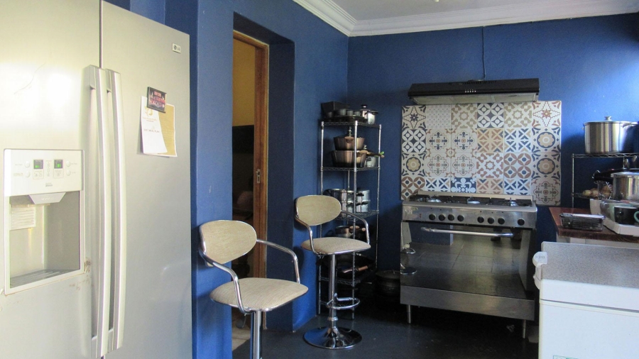 7 Bedroom Property for Sale in Rosebank Gauteng