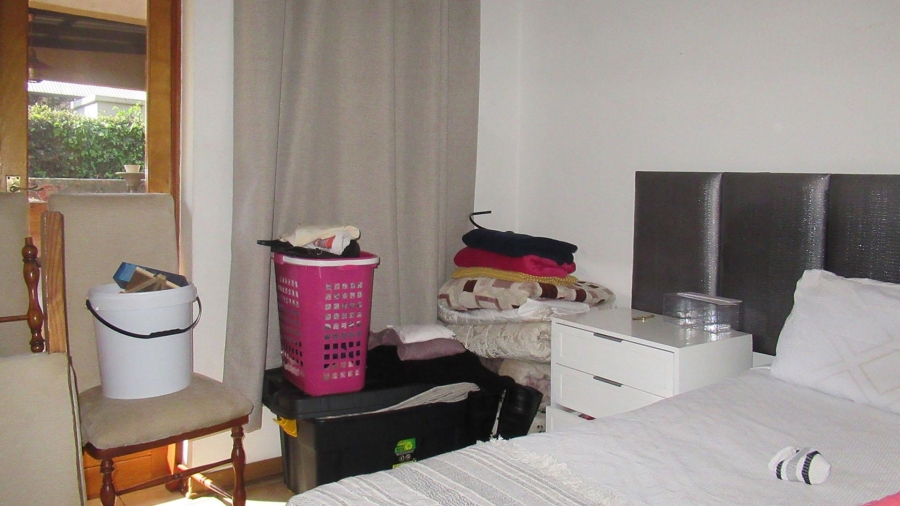 7 Bedroom Property for Sale in Rosebank Gauteng