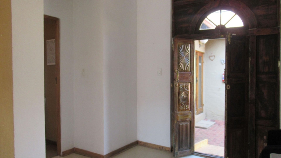 7 Bedroom Property for Sale in Rosebank Gauteng