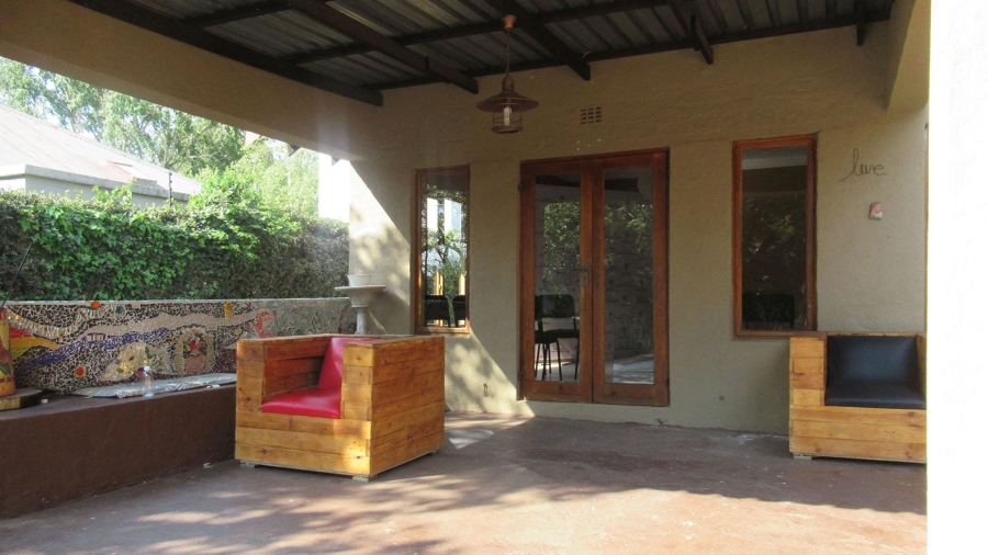 7 Bedroom Property for Sale in Rosebank Gauteng