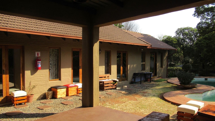 7 Bedroom Property for Sale in Rosebank Gauteng