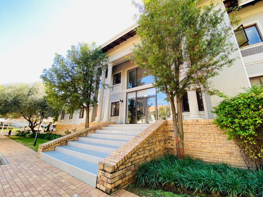 To Let commercial Property for Rent in Vorna Valley Gauteng