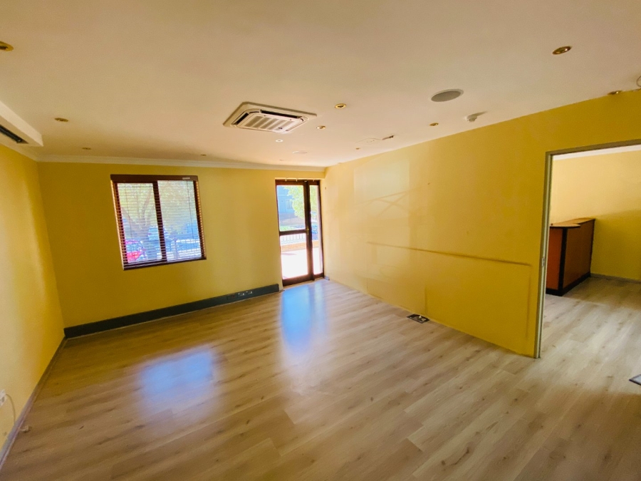 To Let commercial Property for Rent in Vorna Valley Gauteng