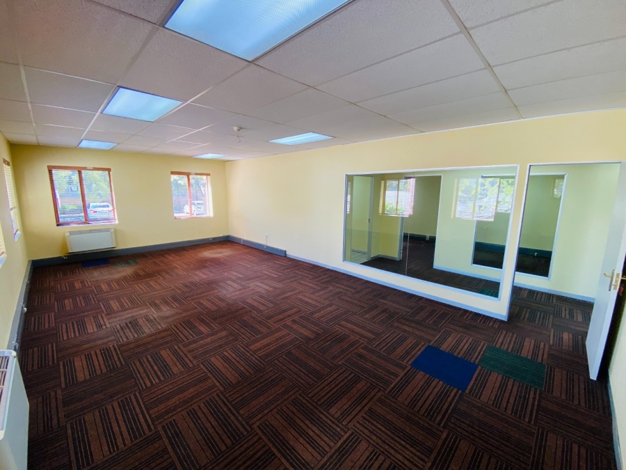 To Let commercial Property for Rent in Vorna Valley Gauteng