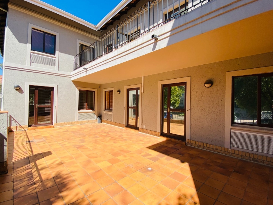 To Let commercial Property for Rent in Vorna Valley Gauteng