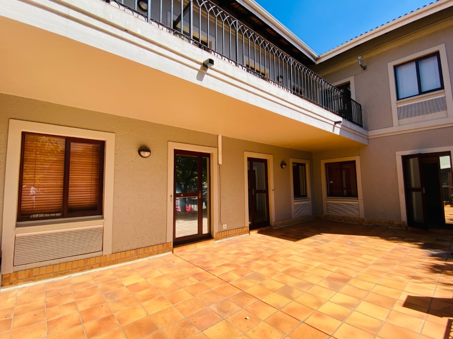 To Let commercial Property for Rent in Vorna Valley Gauteng