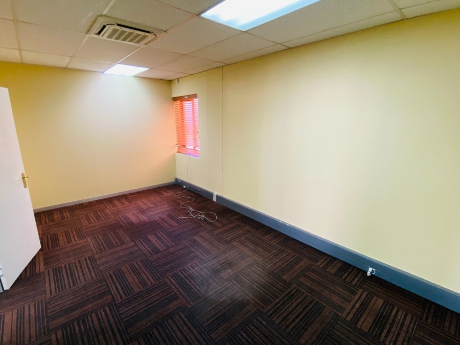 To Let commercial Property for Rent in Vorna Valley Gauteng